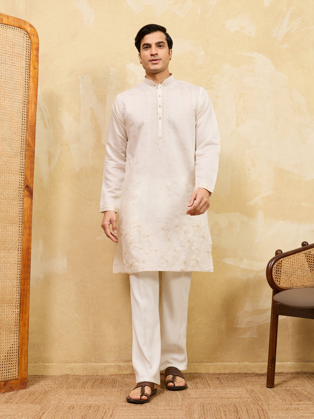 Classic White Viscose Silk Multi-Thread Men’s Kurta Set