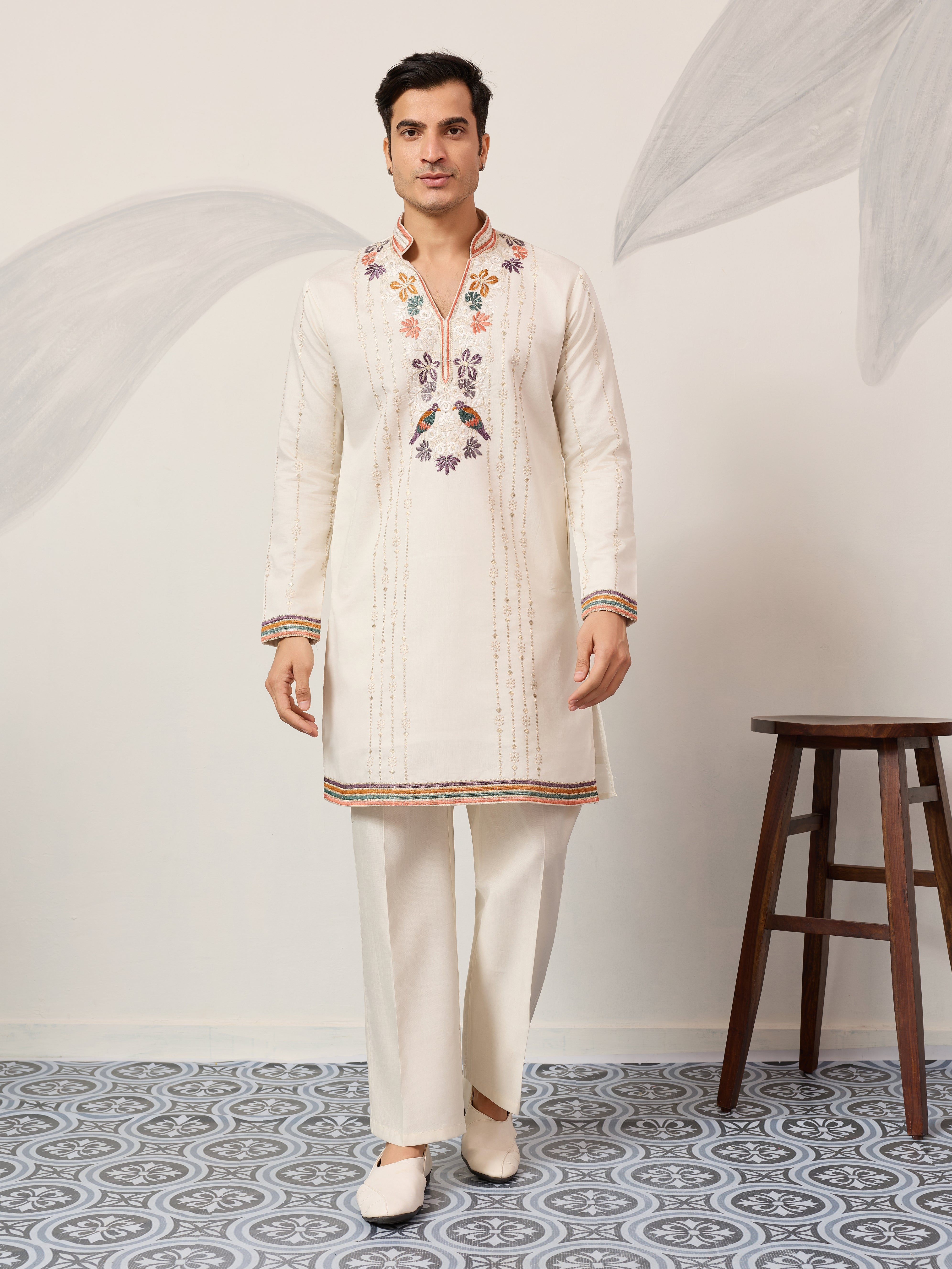 Luxury White V Neck Kurta Pant for Festive Wear